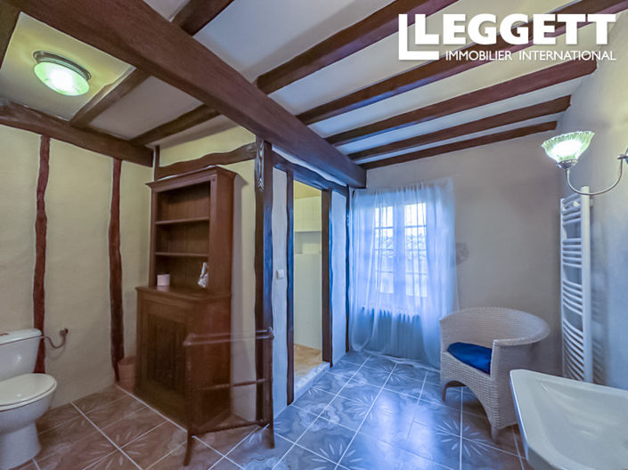 Image No.7-3 Bed House for sale