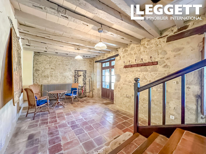 Image No.9-3 Bed House for sale