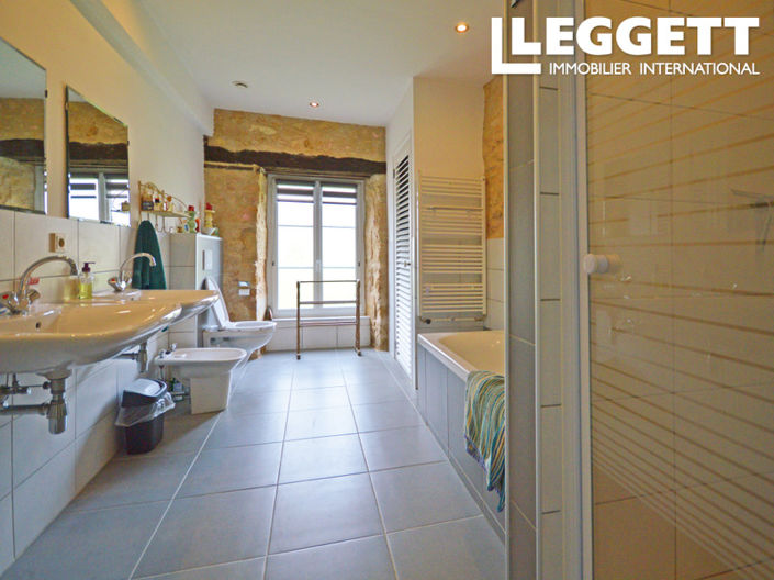 Image No.6-Maison de 7 chambres à vendre à Saint-Médard-d'Excideuil