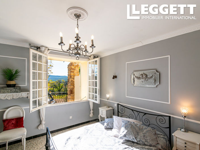 Image No.4-4 Bed House for sale