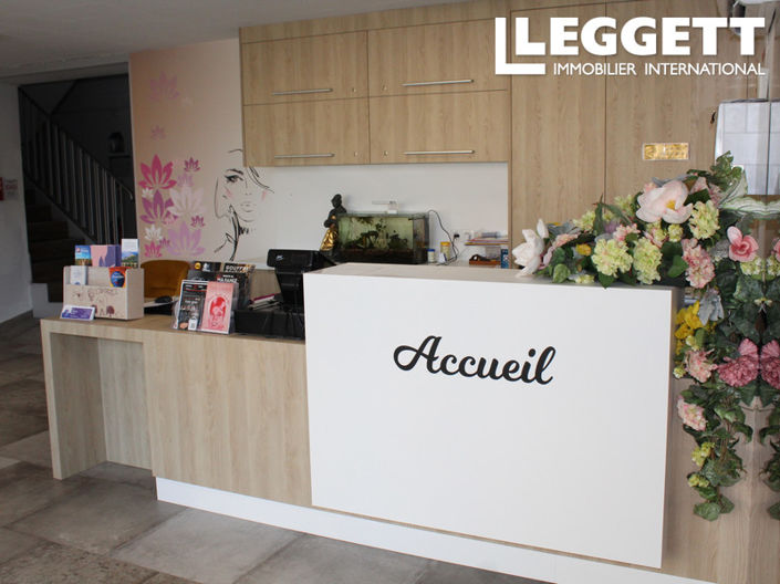 Image No.2-11 Bed House for sale