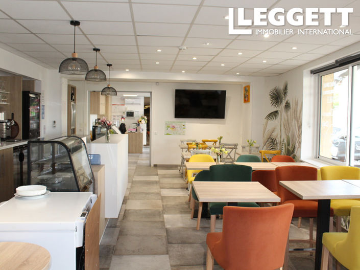 Image No.5-11 Bed House for sale