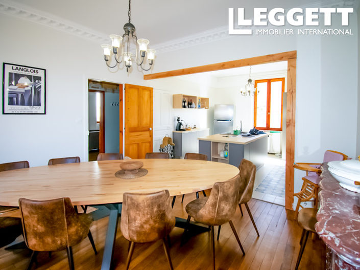 Image No.7-6 Bed House for sale