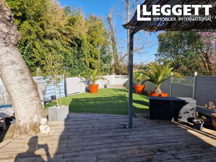 Image No.6-3 Bed House for sale