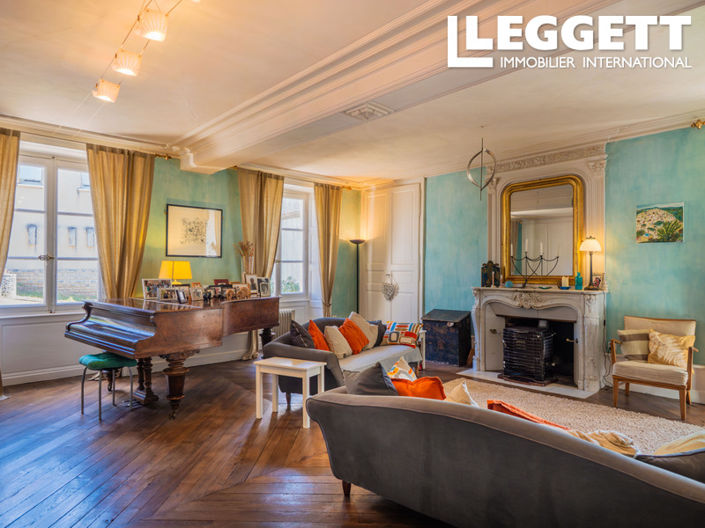 Image No.2-7 Bed House for sale