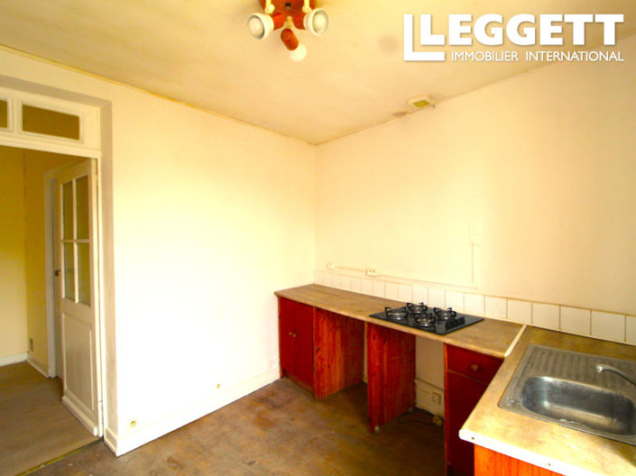 Image No.9-2 Bed House for sale