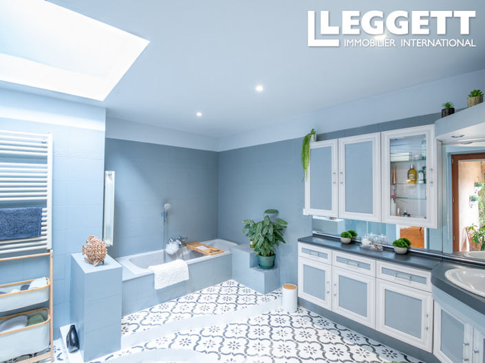 Image No.4-Maison de 5 chambres à vendre à Bize-Minervois