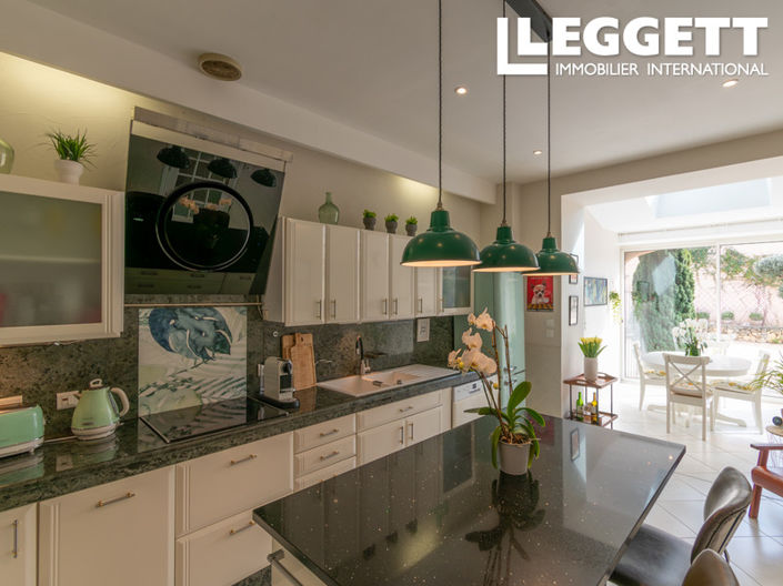 Image No.6-Maison de 5 chambres à vendre à Bize-Minervois