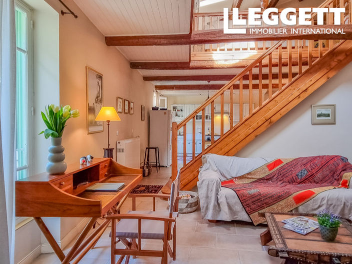 Image No.1-3 Bed House for sale