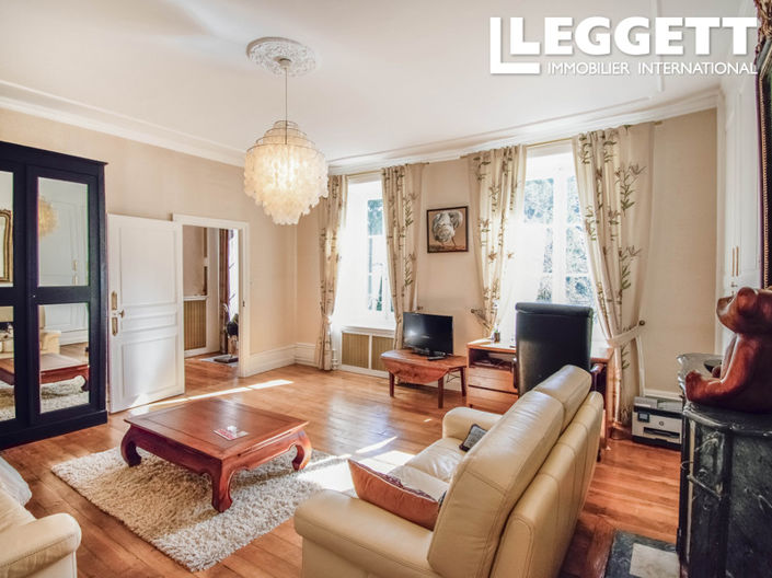 Image No.4-9 Bed House for sale