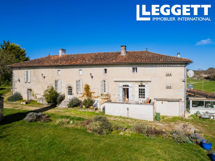 Image No.1-4 Bed House for sale
