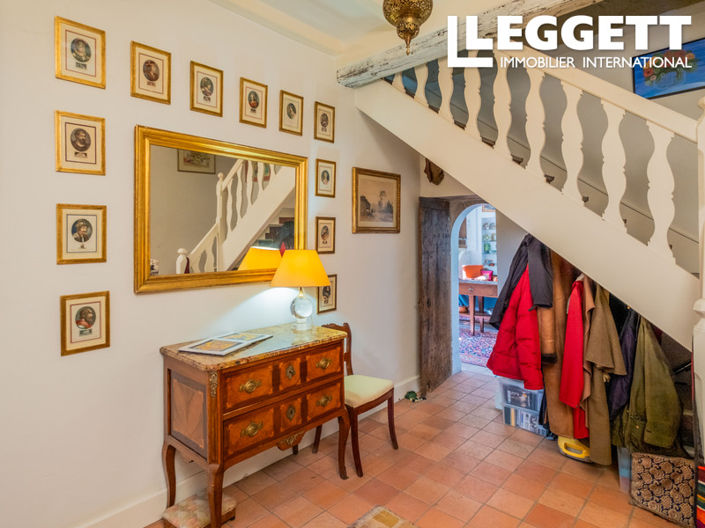 Image No.8-4 Bed House for sale