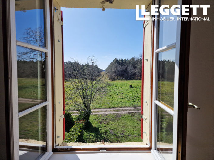 Image No.10-5 Bed House for sale