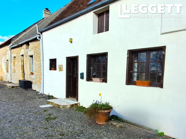 Image No.2-4 Bed House for sale