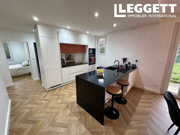 Image No.7-3 Bed House for sale