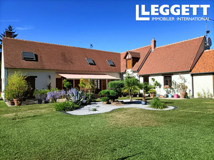 Image No.1-4 Bed House for sale