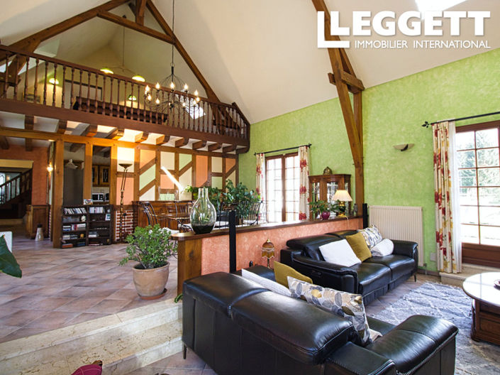 Image No.6-4 Bed House for sale