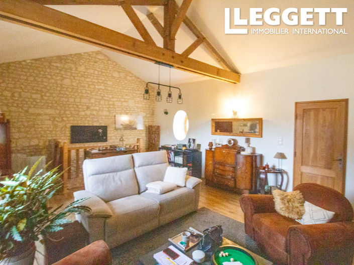 Image No.6-1 Bed House for sale