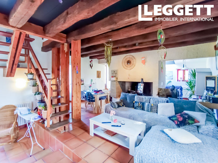 Image No.6-3 Bed House for sale