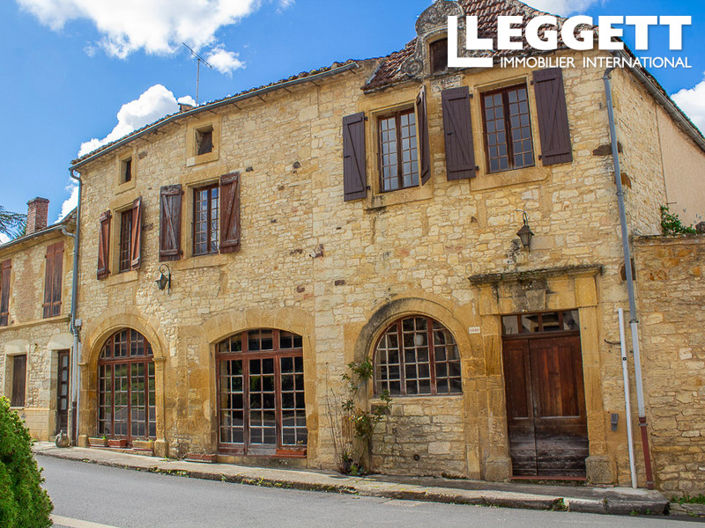 Image No.1-Maison de 6 chambres à vendre à Montcléra