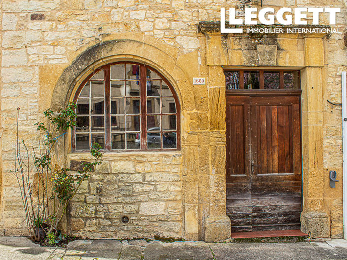 Image No.2-Maison de 6 chambres à vendre à Montcléra