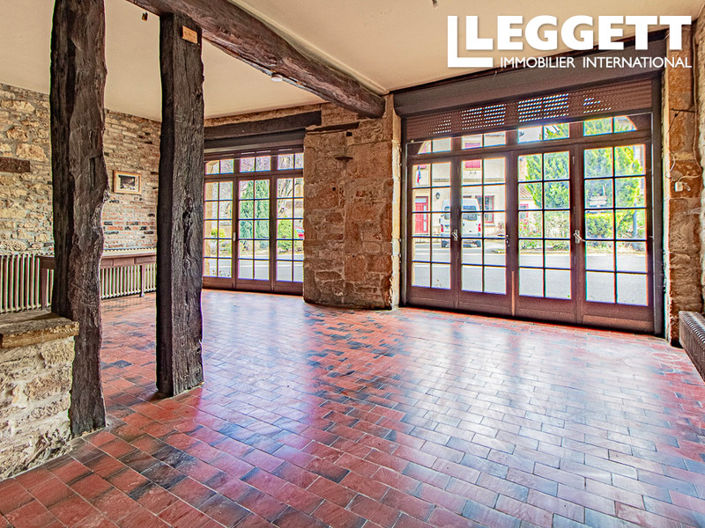 Image No.5-Maison de 6 chambres à vendre à Montcléra