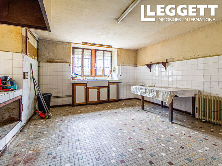 Image No.7-Maison de 6 chambres à vendre à Montcléra