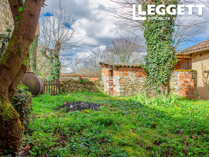 Image No.9-Maison de 6 chambres à vendre à Montcléra