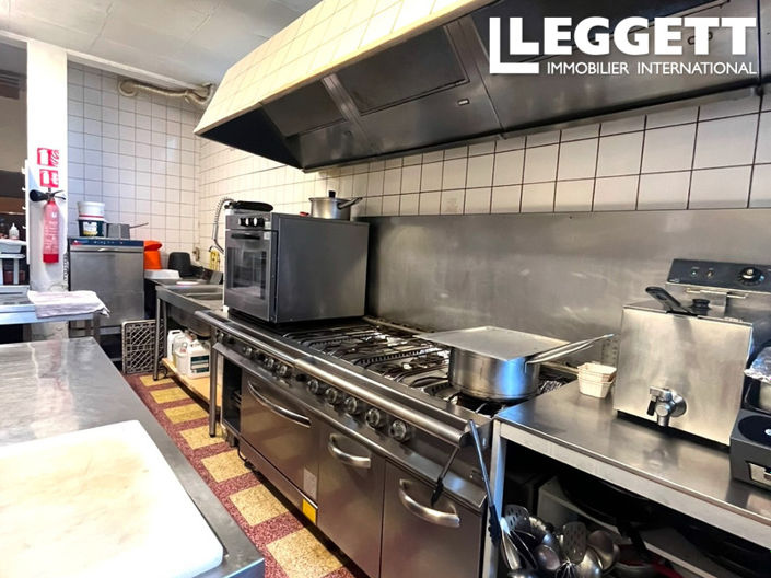 Image No.6-5 Bed House for sale