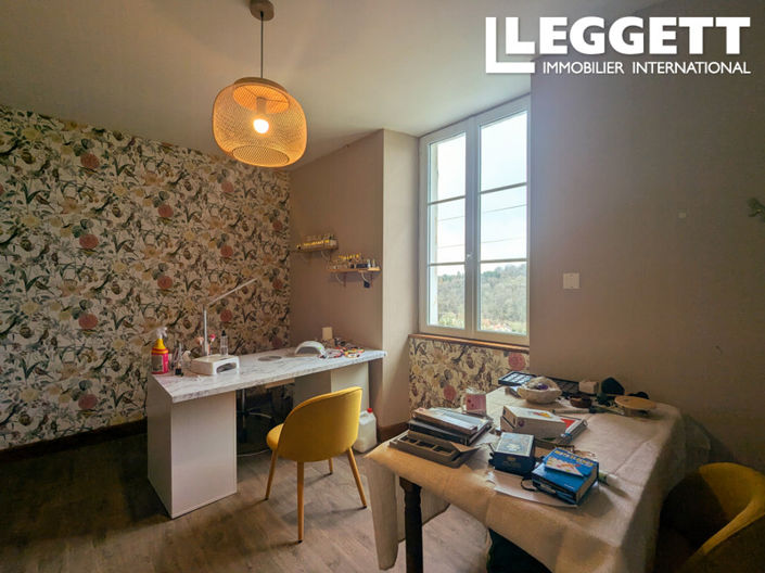 Image No.8-Maison de 2 chambres à vendre à Jumilhac-le-Grand