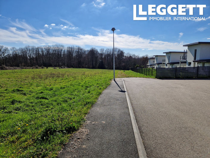 Image No.8-Terre à vendre à Limoges
