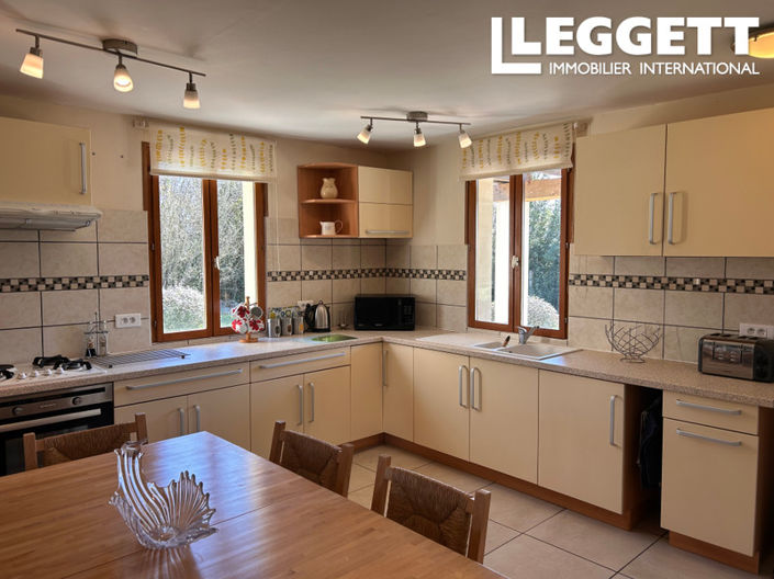 Image No.4-Maison de 2 chambres à vendre à Les Essards