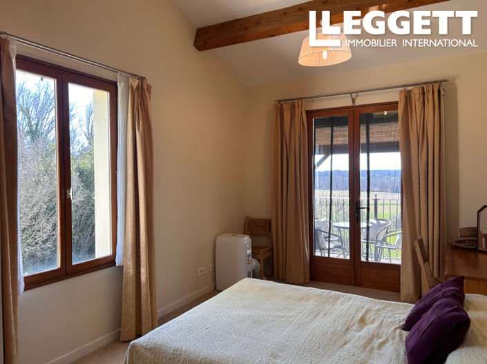 Image No.9-2 Bed House for sale