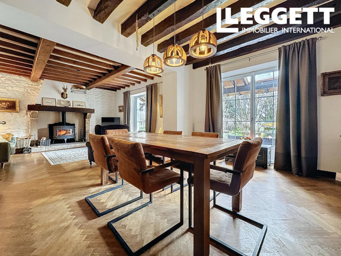 Image No.4-4 Bed Commercial for sale