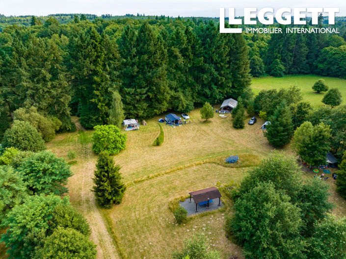 Image No.8-4 Bed Commercial for sale