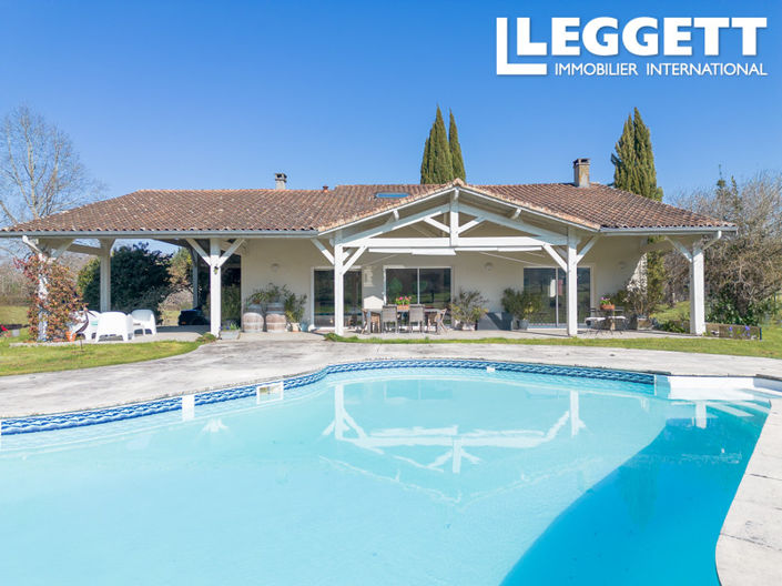 Image No.1-6 Bed House for sale