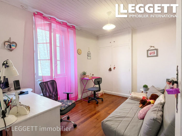 Image No.7-2 Bed House for sale