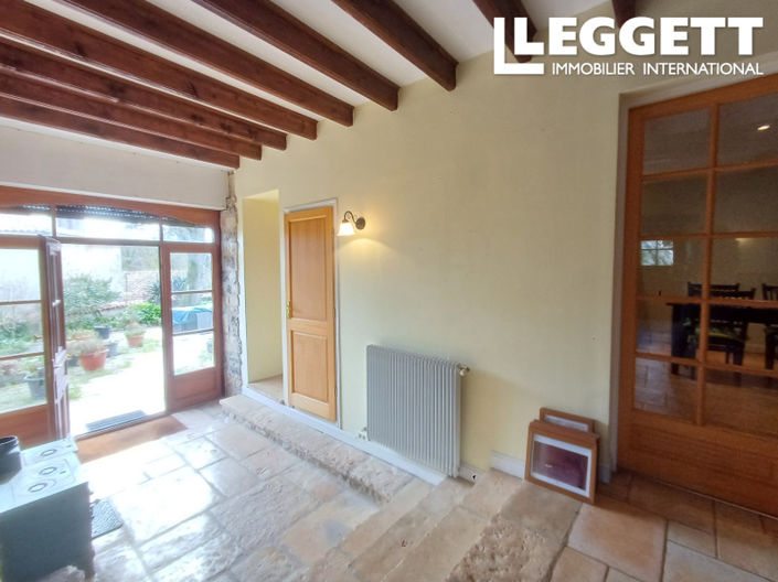 Image No.6-3 Bed House for sale