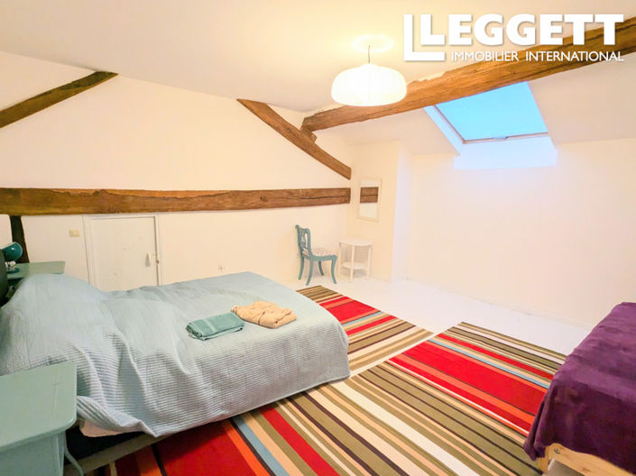 Image No.7-4 Bed House for sale