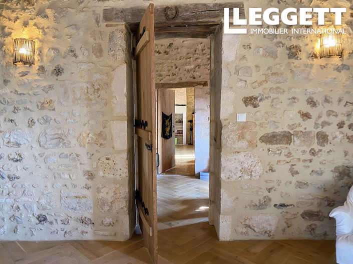 Image No.8-Maison de 5 chambres à vendre à La Tâche