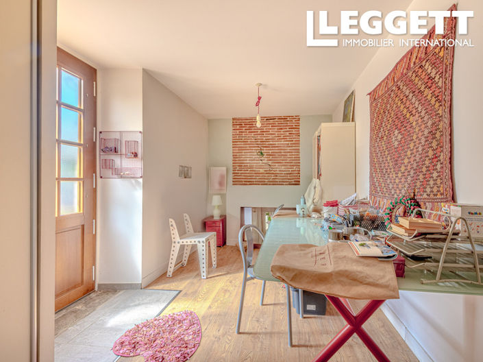 Image No.7-3 Bed House for sale