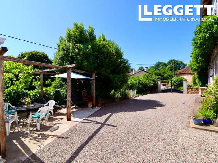 Image No.6-4 Bed House for sale