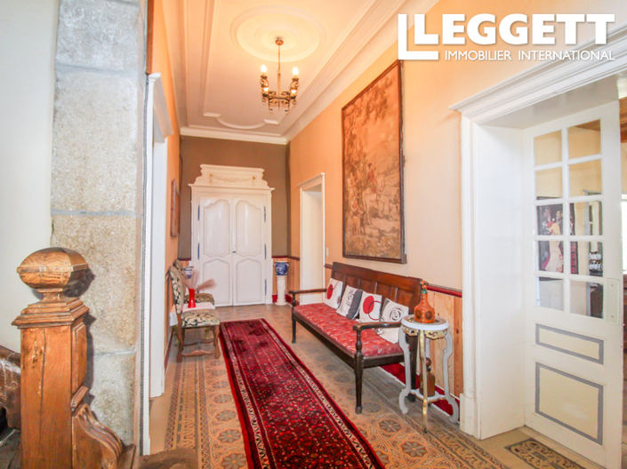 Image No.3-Châteaux de 4 chambres à vendre à Châteauponsac