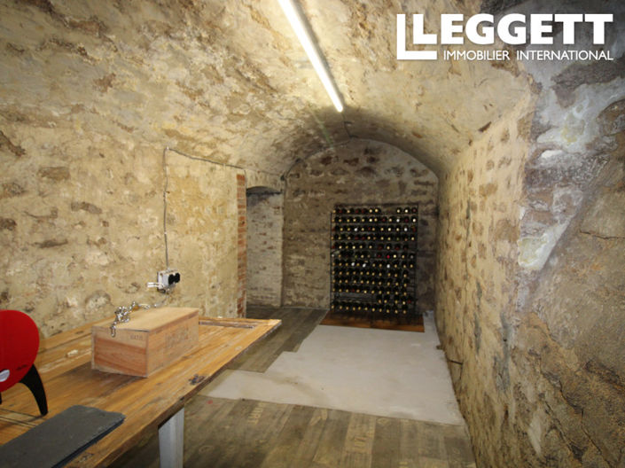 Image No.7-Châteaux de 4 chambres à vendre à Châteauponsac