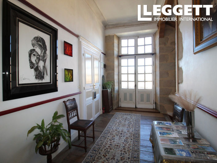 Image No.8-4 Bed Chateaux for sale