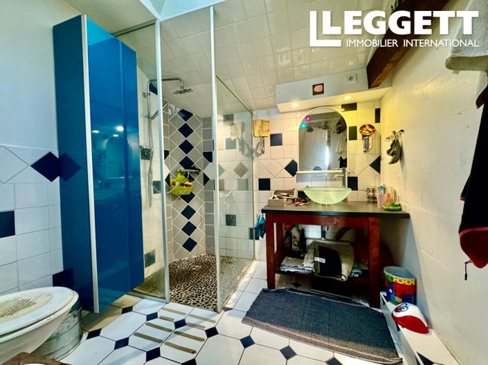 Image No.7-3 Bed House for sale