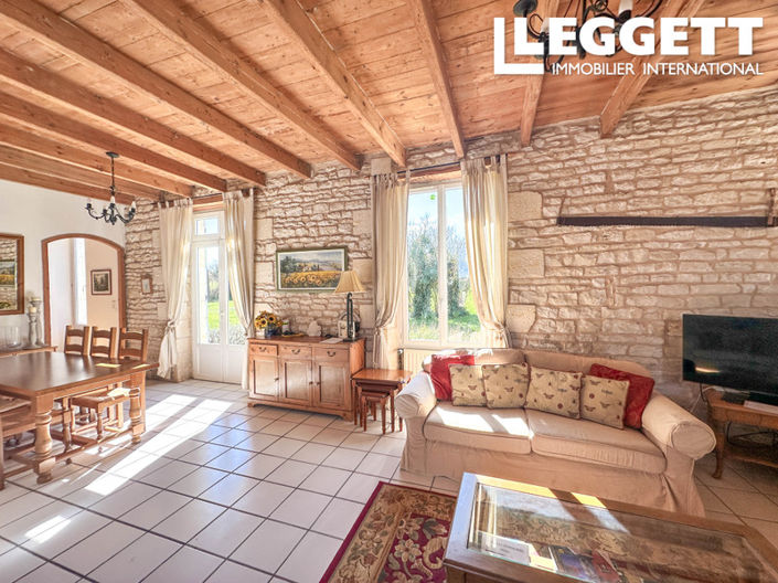 Image No.6-5 Bed House for sale