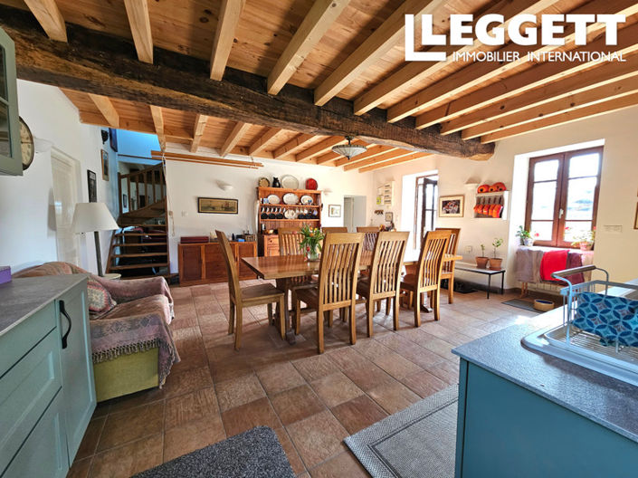 Image No.2-3 Bed House for sale