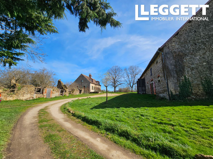 Image No.9-3 Bed House for sale