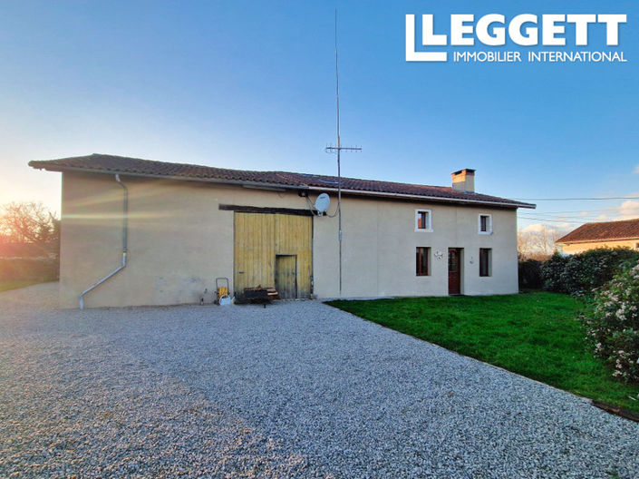 Image No.1-3 Bed House for sale